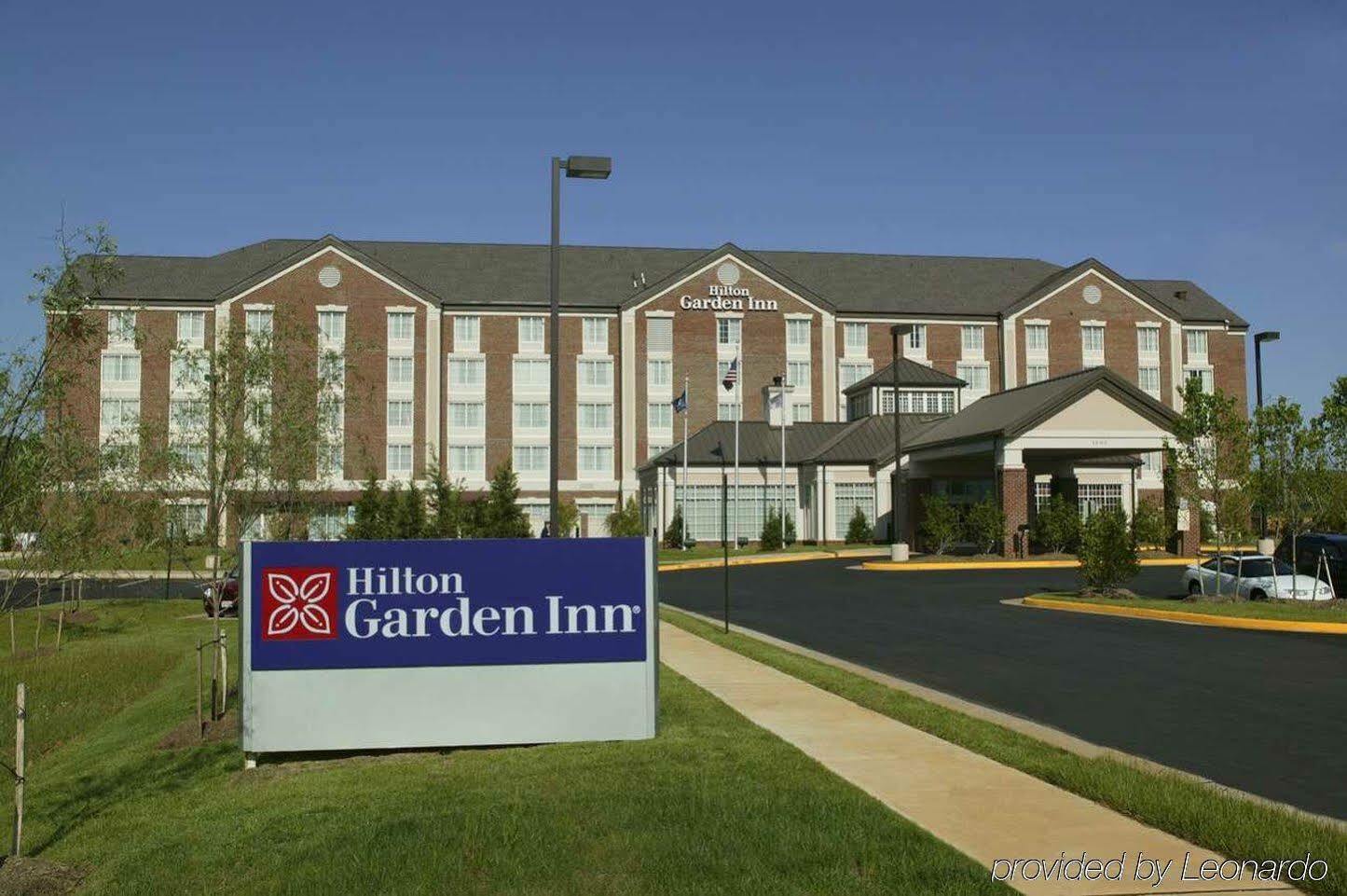 Hilton Garden Inn Fredericksburg Exterior photo
